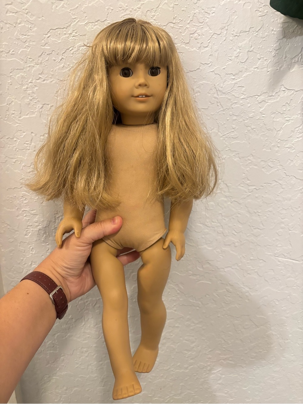 American Girl Doll Gwen Thompson Doll 2009 Retired